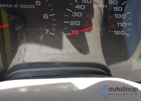 2005 Ford F-150 Xlt z USA, uszkodzony, nr VIN 1FTRW12W45KD81294